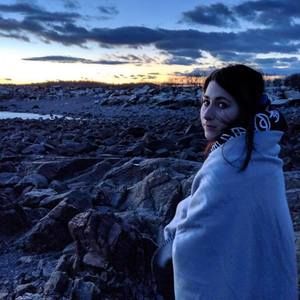 Meet your Posher, Leanna